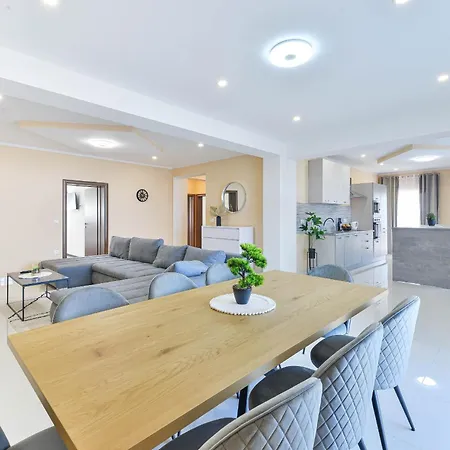 Apartamento House Diana Posedarje