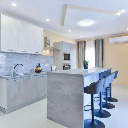 Apartamento House Diana Posedarje