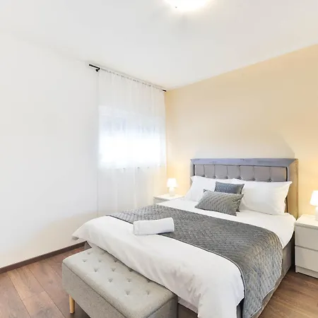 House Diana Posedarje