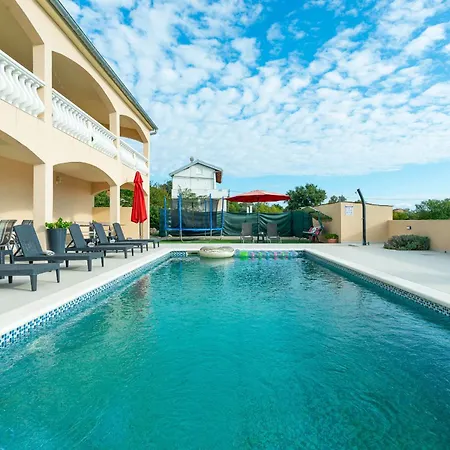 House Diana Daire Posedarje